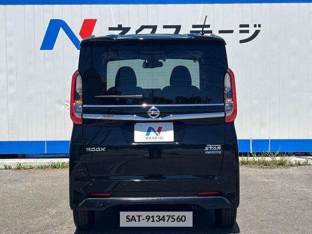 Nissan ROOX 2022-12 7963610-15