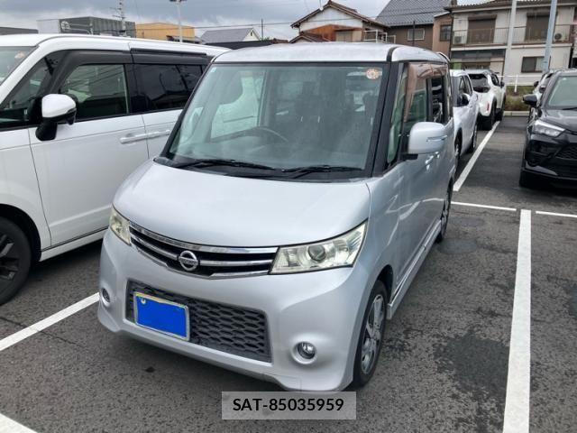 Nissan ROOX 2011-07 7963633-0