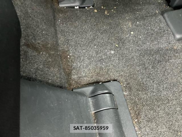 Nissan ROOX 2011-07 7963633-20