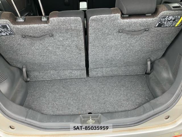 Nissan ROOX 2011-07 7963633-21