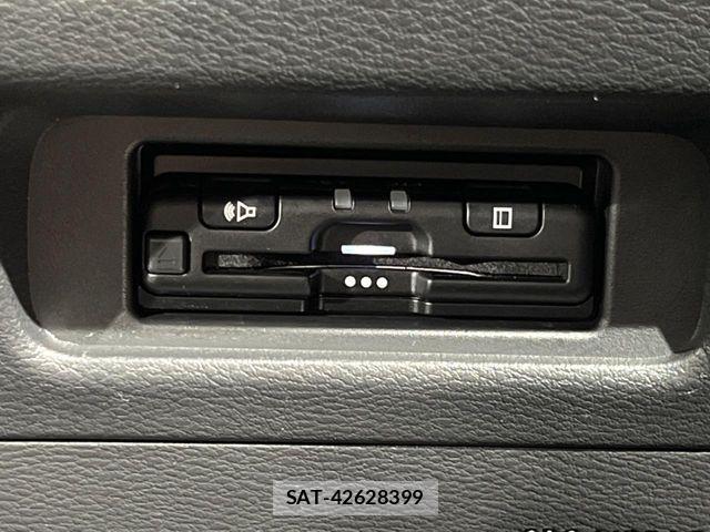 Nissan ROOX 2025-06 7963606-5