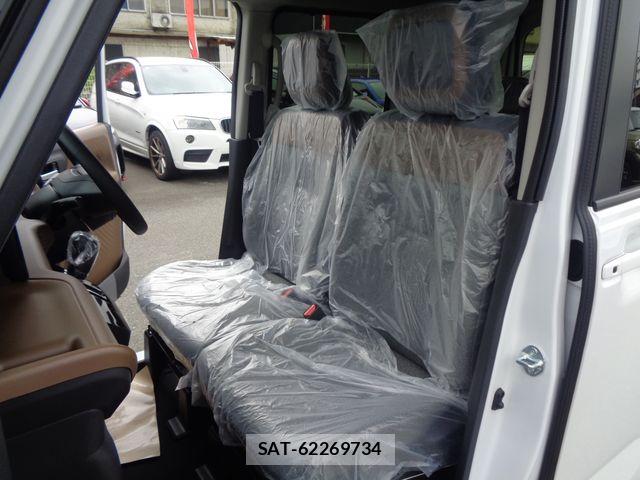Nissan ROOX 2026-06 7963605-21