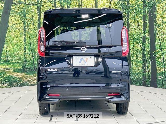 Nissan ROOX 2022-06 7963630-14
