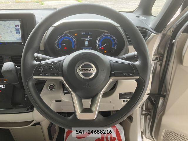 Nissan ROOX 2022-02 7963631-18