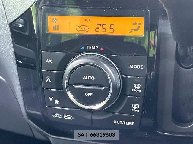 Nissan ROOX 2013-02 7962656-5