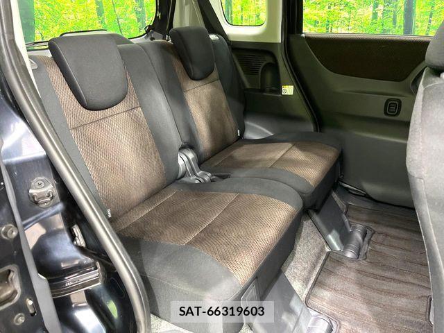 Nissan ROOX 2013-02 7962656-8