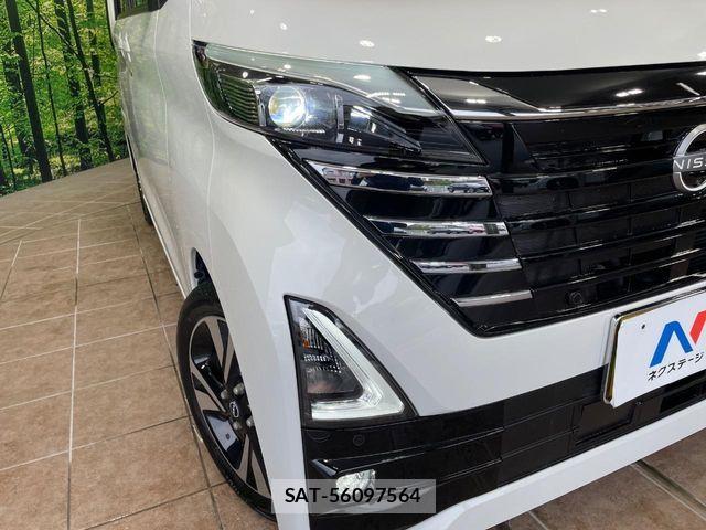 Nissan ROOX 2023-11 7963604-11