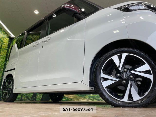 Nissan ROOX 2023-11 7963604-12
