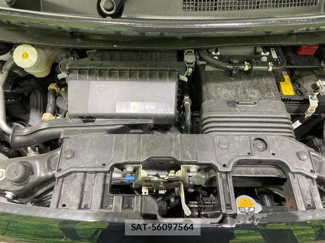 Nissan ROOX 2023-11 7963604-17