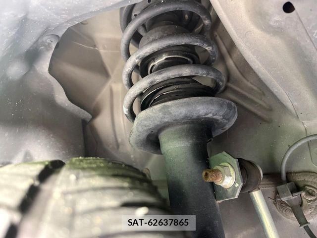 Nissan ROOX 2021-02 7963618-19