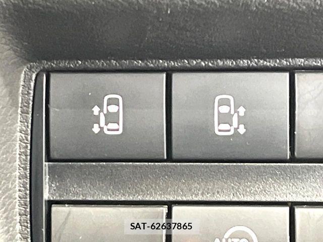 Nissan ROOX 2021-02 7963618-5