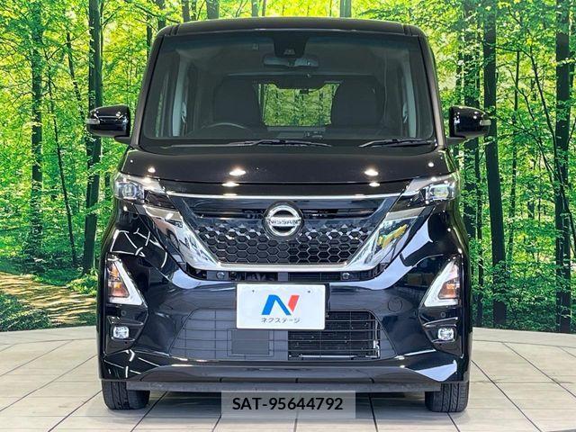 Nissan ROOX 2021-06 7963628-13