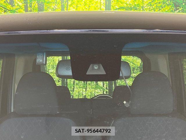 Nissan ROOX 2021-06 7963628-4