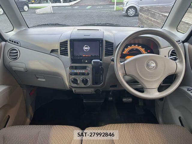 Nissan ROOX 2013-02 7963632-1