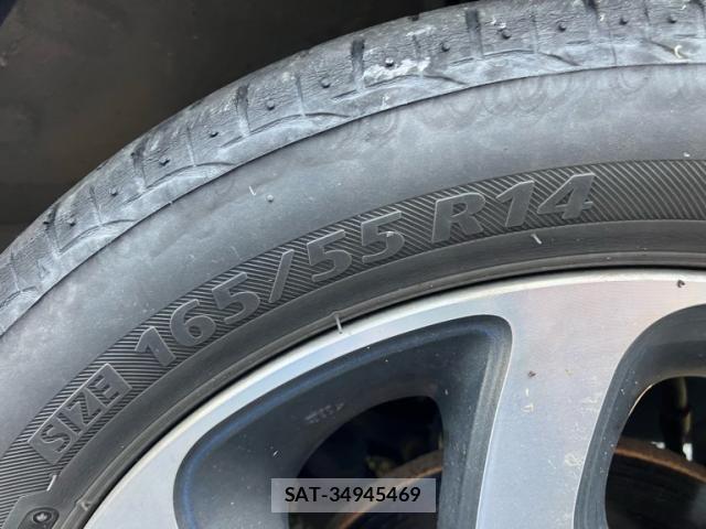 Nissan ROOX 2011-07 7980890-9