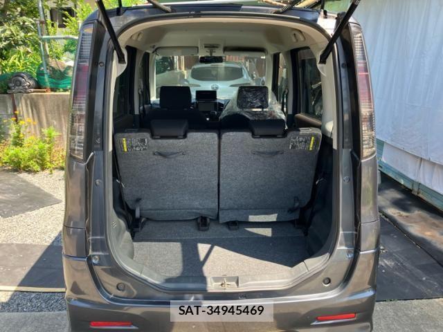 Nissan ROOX 2011-07 7980890-7
