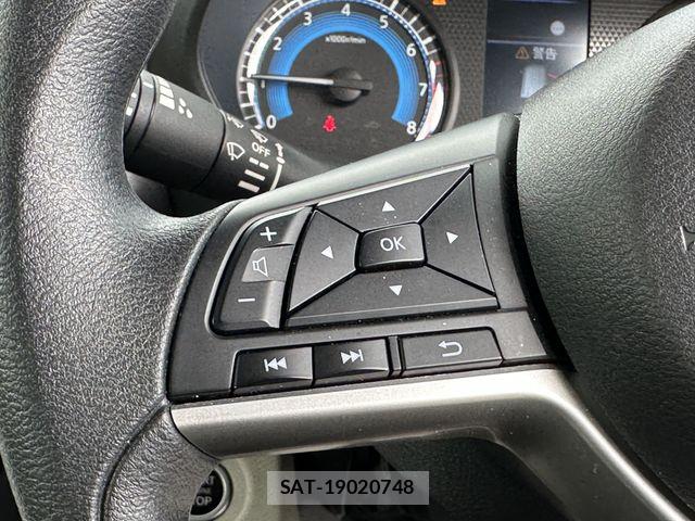 Nissan ROOX 2022-09 7980891-17