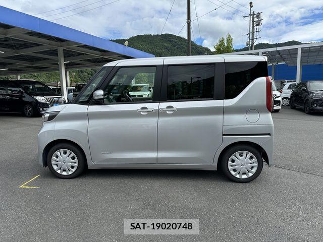 Nissan ROOX 2022-09 7980891-6