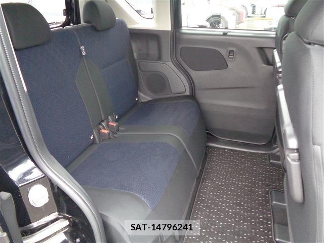 Nissan ROOX 2023-02 8038006-17