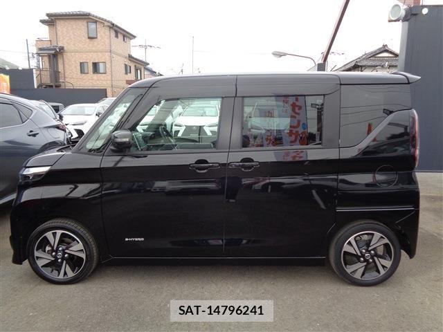 Nissan ROOX 2023-02 8038006-4