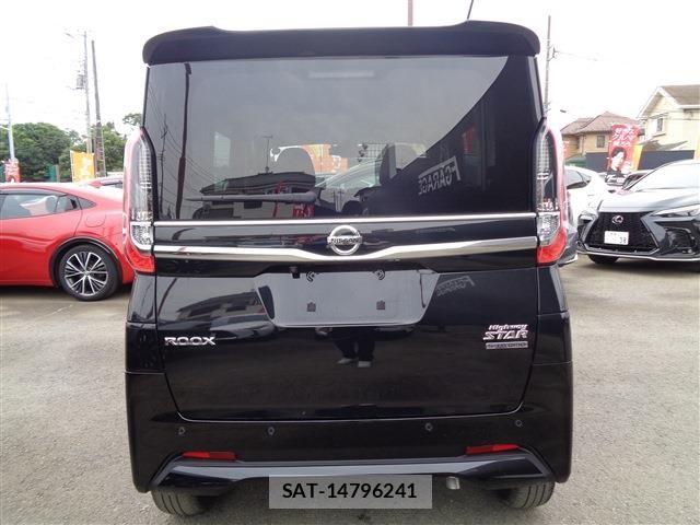 Nissan ROOX 2023-02 8038006-6