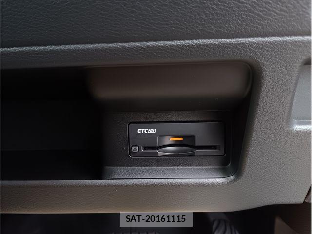 Nissan ROOX 2025-10 8037987-10