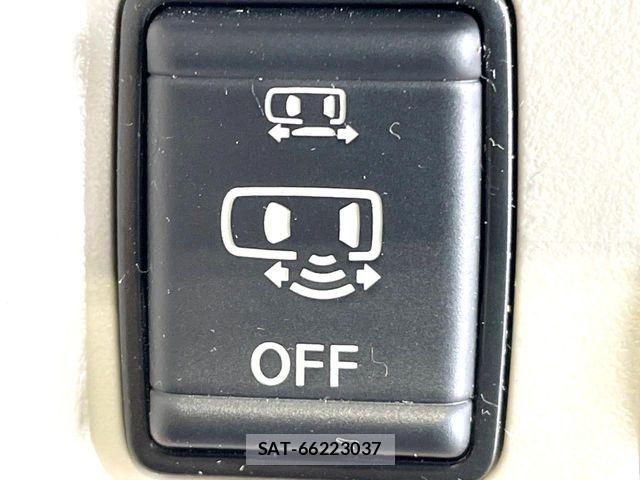 Nissan ROOX 2021-05 8038012-5
