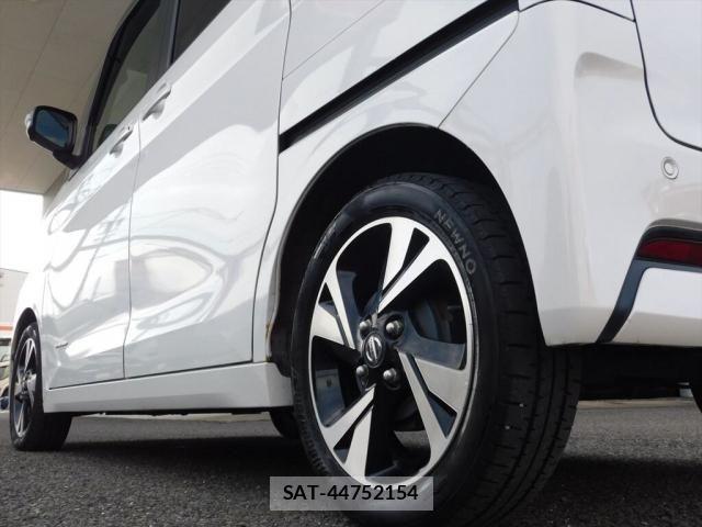 Nissan ROOX 2020-05 8038014-19