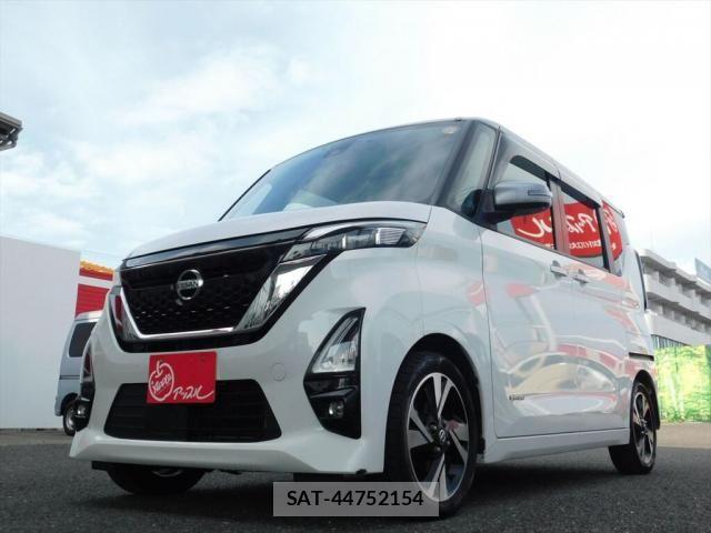 Nissan ROOX 2020-05 8038014-6