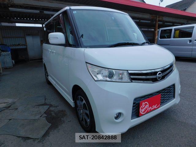 Nissan ROOX 2010-05 8038023-3