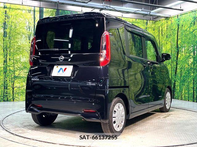 Nissan ROOX 2021-05 8038000-16
