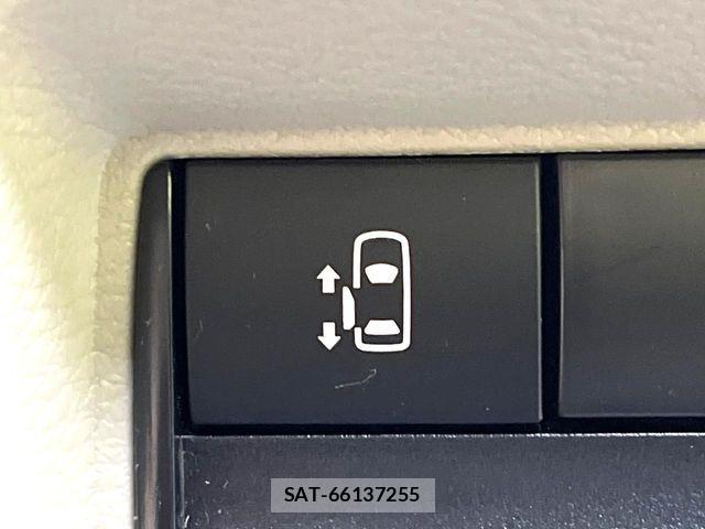 Nissan ROOX 2021-05 8038000-2
