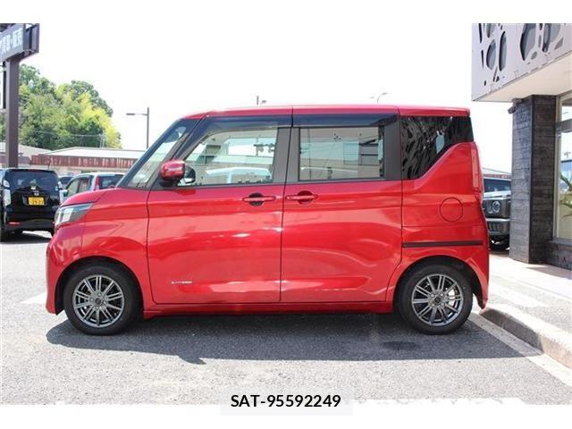 Nissan ROOX 2021-11 8038017-4