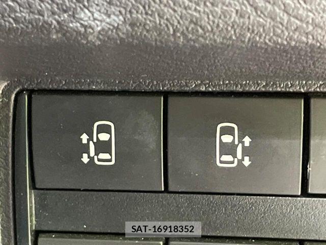 Nissan ROOX 2021-11 8037997-6