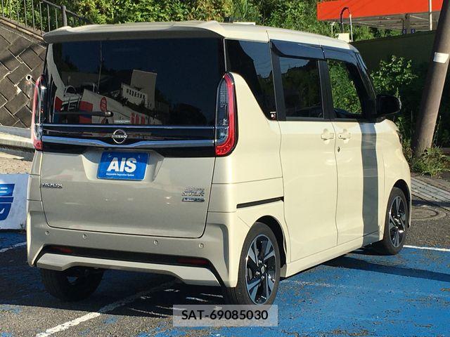 Nissan ROOX 2023-06 8038008-6