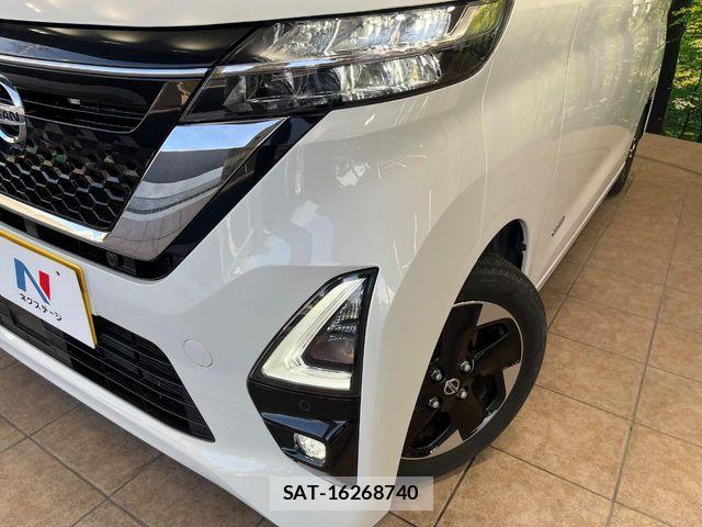 Nissan ROOX 2023-02 8037989-11