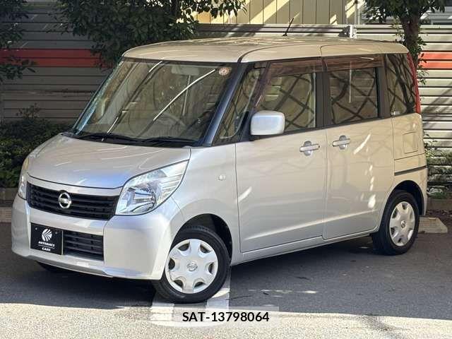 Nissan ROOX 2012-07 8038018-12