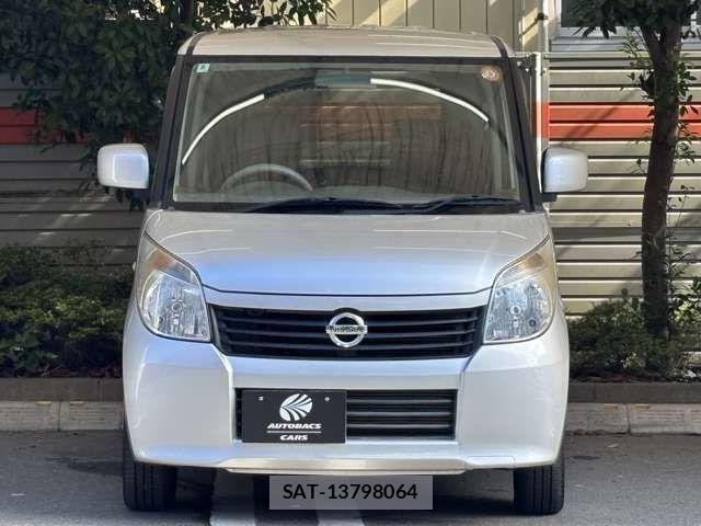 Nissan ROOX 2012-07 8038018-13