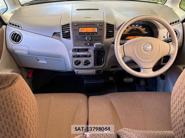Nissan ROOX 2012-07 8038018-1