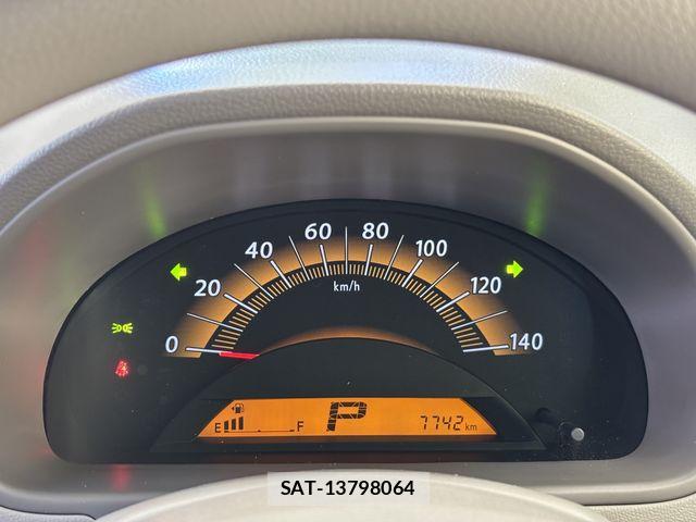 Nissan ROOX 2012-07 8038018-29