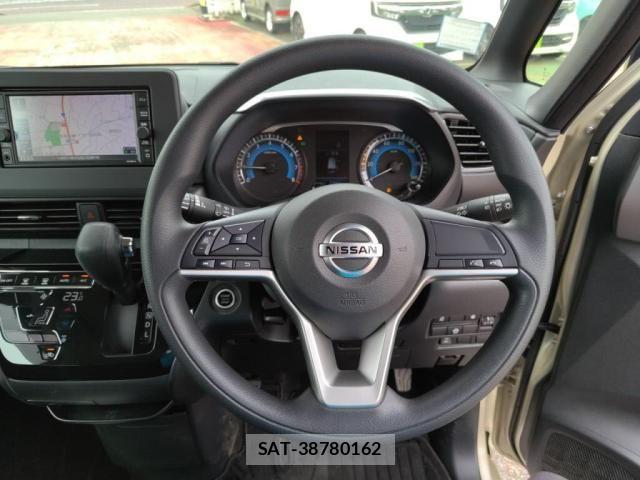 Nissan ROOX 2021-01 8037998-13
