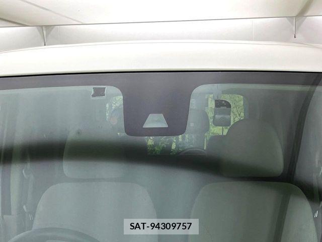 Nissan ROOX 2021-09 8038011-5