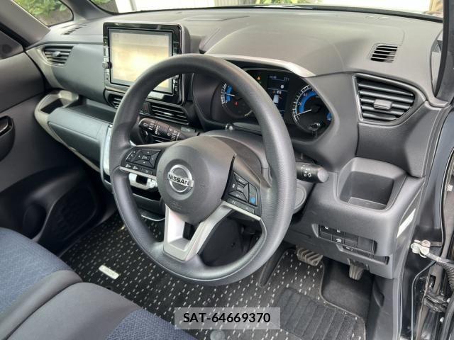 Nissan ROOX 2020-10 8038015-18