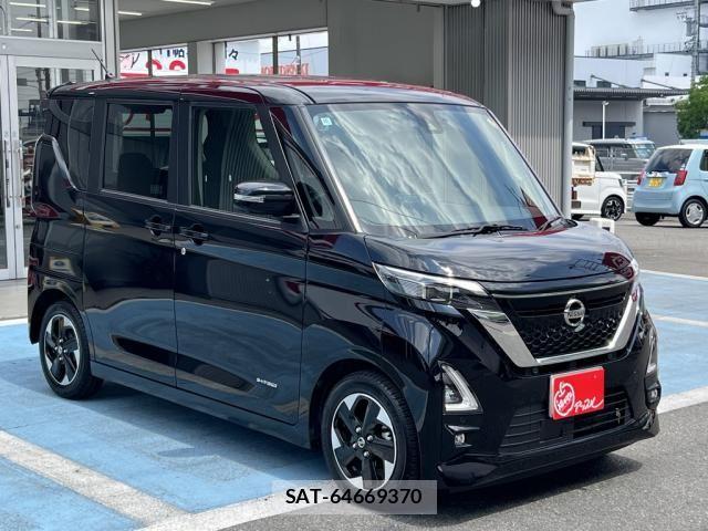 Nissan ROOX 2020-10 8038015-4