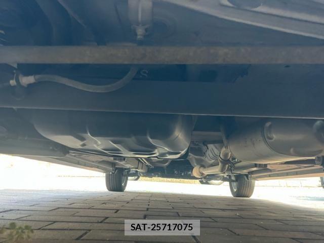 Nissan ROOX 2010-11 8038026-7