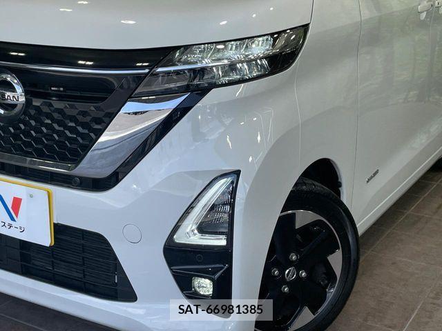 Nissan ROOX 2021-10 8038007-11