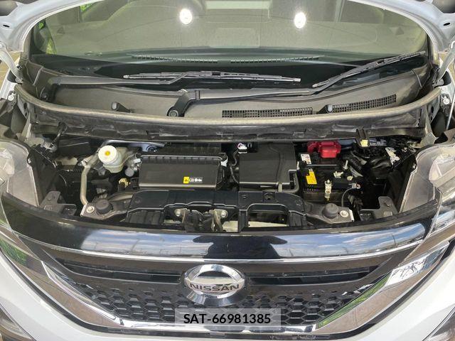 Nissan ROOX 2021-10 8038007-17
