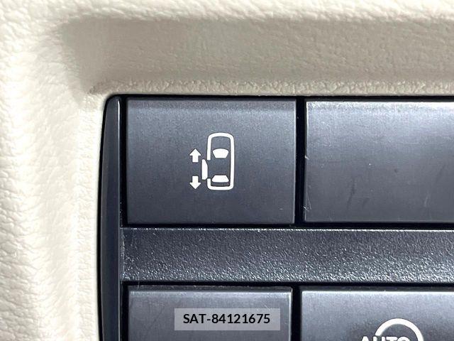 Nissan ROOX 2022-07 8075412-5
