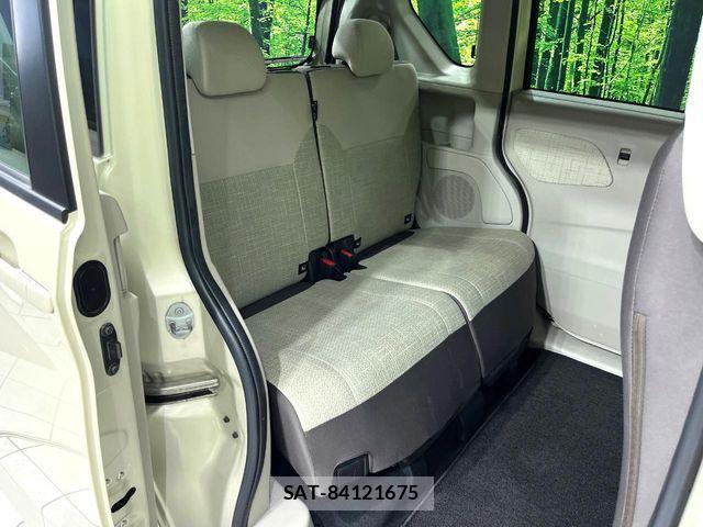 Nissan ROOX 2022-07 8075412-8