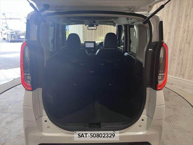 Nissan ROOX 2023-06 8075398-9